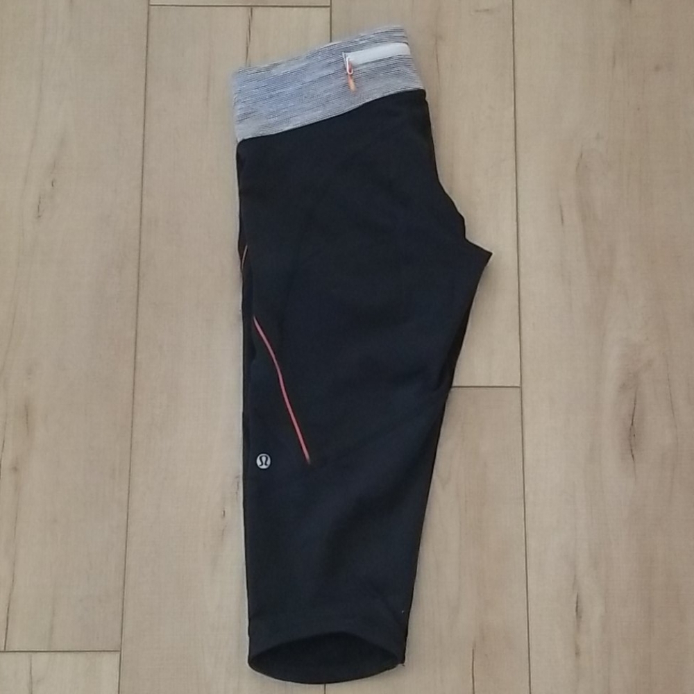 Lululemon Run a Marathon Crops - Picture 3 of 6